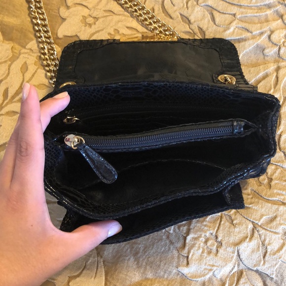 Michael Kors Black Gold Chain Small Shoulder Bag - Picture 7 of 8